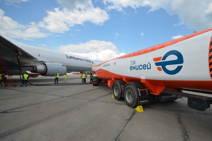 Подконтрольную «Газпром нефти» и «Лукойлу» красноярскую компанию обвинили в незаконных тарифах на авиатопливо