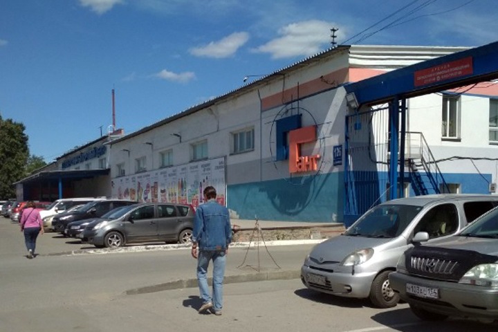 Жительница Новосибирска потребовала около 1 млн за падение в «Гиганте»