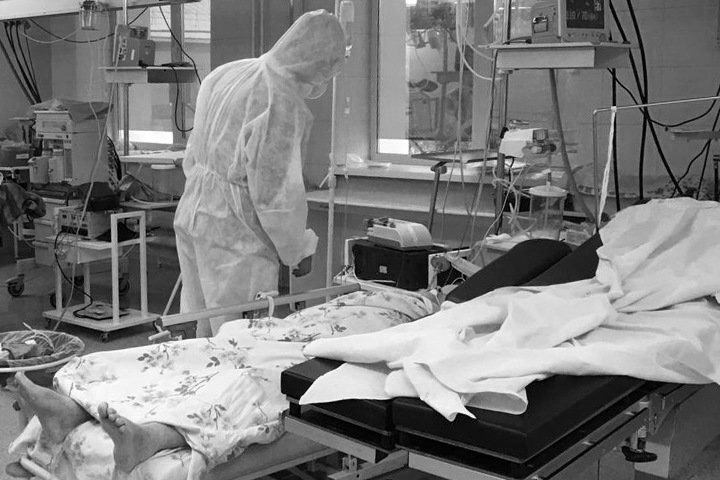Почти 900 новосибирцев умерли от коронавируса