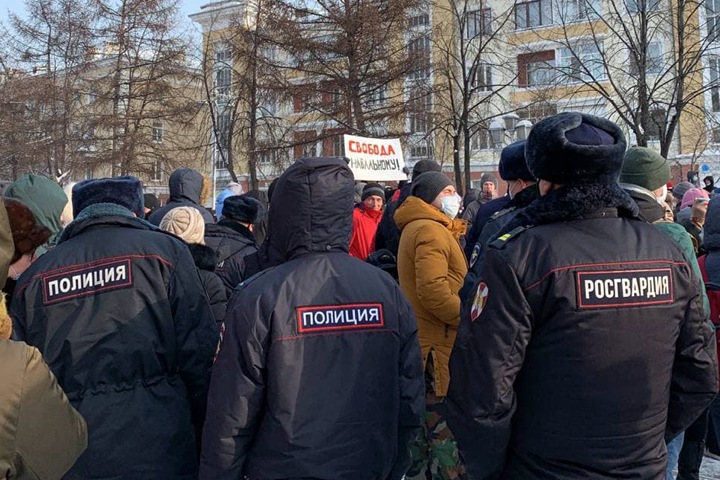 Десятки россиян пострадали от полицейских во время протестов 23 января