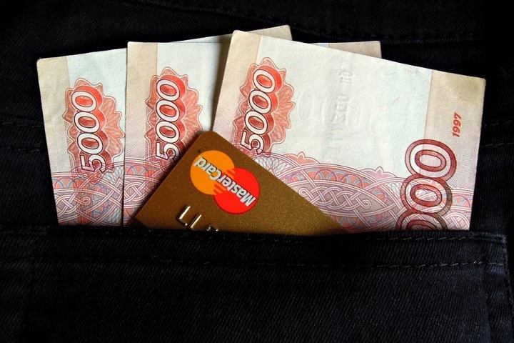 Задолженность по зарплате в Новосибирской области выросла почти на 30%