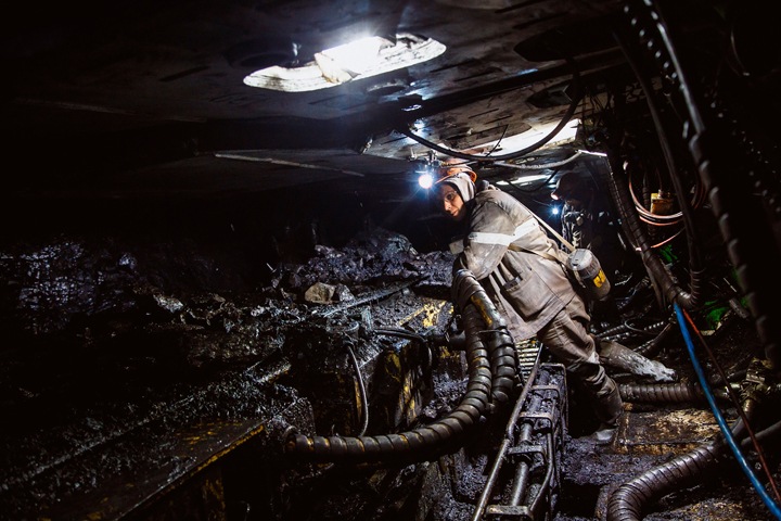 Суд приостановил работы на шахте в Кузбассе, где погибли три горняка