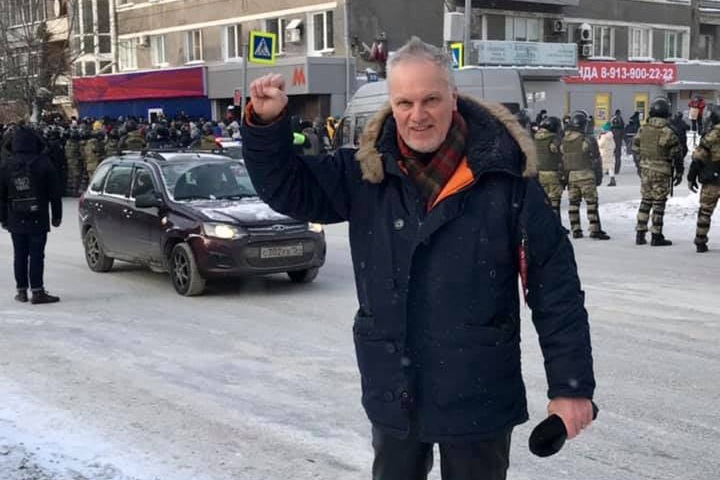 Экс-депутат Госдумы о восьми сутках в новосибирском спецприемнике: «Руками полоскать тряпку в параше»