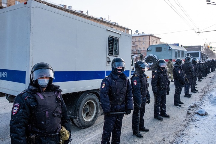 Новосибирские депутаты отметили двойные стандарты полиции на фоне акций протеста