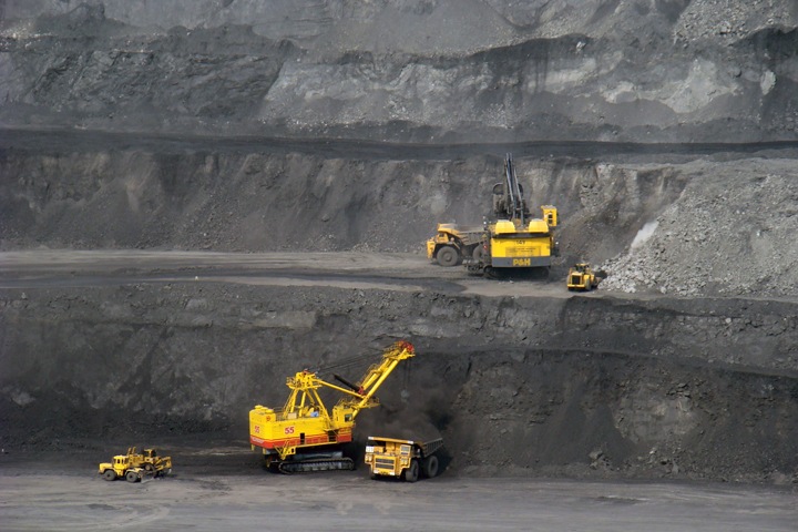 Уголь для Китая, Сибирь для электромобилей. Числа недели