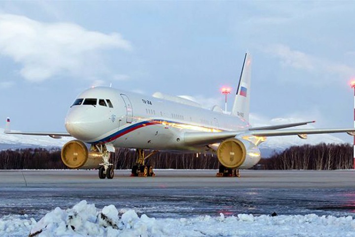 Самолет Минобороны прилетел в Хакасию перед возможным приездом Путина в тайгу