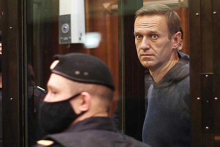 Московский суд признал законным отказ СК возбуждать дело об отравлении Навального в Сибири