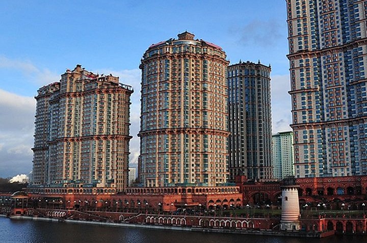 Особенности покупки элитного жилья в Москве
