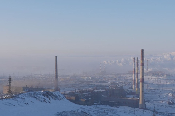 «Ничего мы не засекретили»: глава СО РАН об удалении отчета об экологии в Сибири