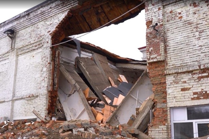 Уголовное дело возбуждено после обрушения школы в Кузбассе