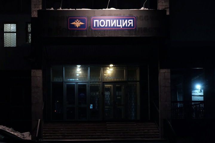 Новосибирский суд не стал сажать экс-полицейского за нарушение условий меры пресечения