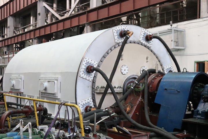 ЭЛСИБ приступил к отгрузке турбогенератора для Томь-Усинской ГРЭС