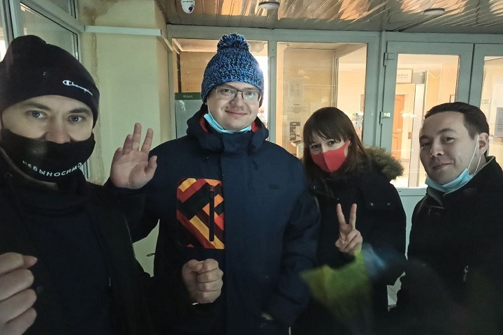 Арестованный за акцию в поддержку Навального томский депутат заявил об антисанитарии в камере