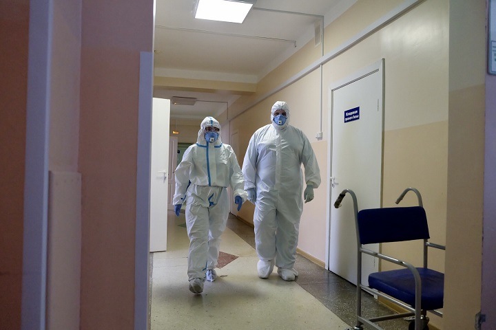 Пятеро новосибирцев скончались от коронавируса за сутки