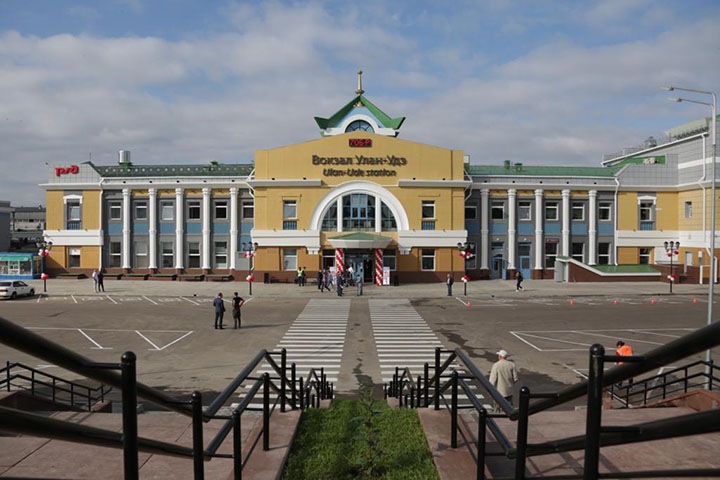 Мужчина выстрелил в себя на вокзале в Улан-Удэ