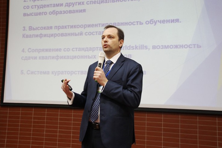 Областной депутат перестал быть самым богатым ректором в Новосибирске