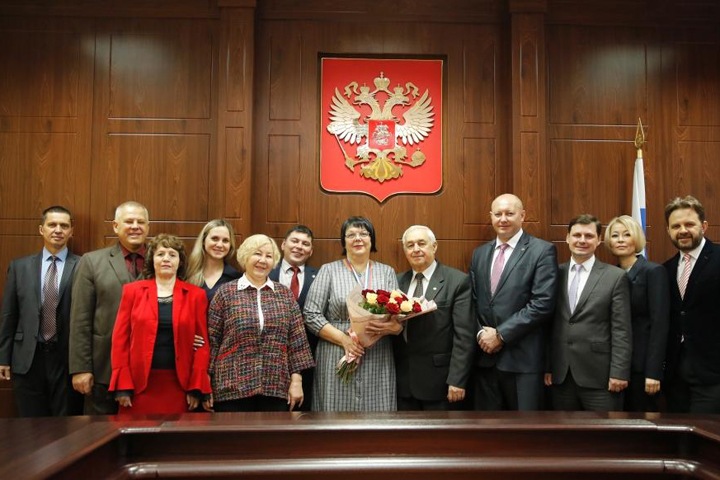 Иркутянку с судимым бывшим мужем рекомендовали в председатели Новосибирского облсуда