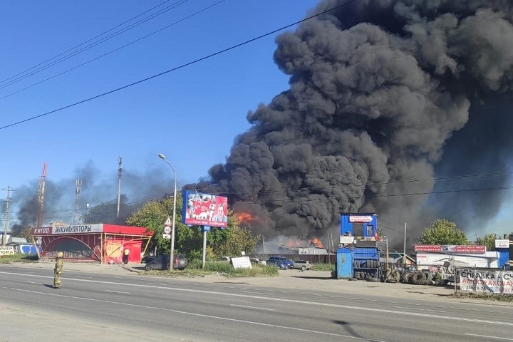 Названа причина взрыва на АЗС в Новосибирске