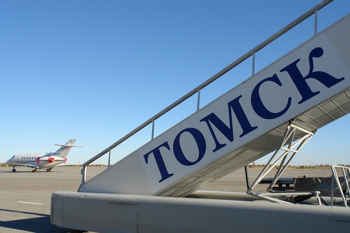 Томский аэропорт будет принимать большие самолеты один день в неделю
