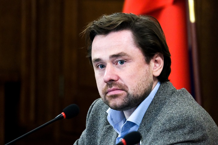 Новосибирский депутат Александр Аксёненко: На школьных психологах нельзя экономить