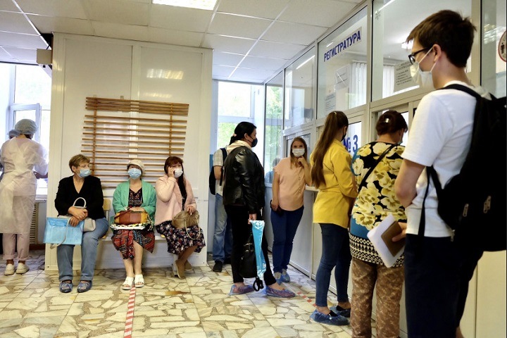Диспансеризацию остановили в Новосибирской области из-за коронавируса