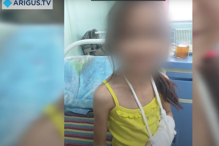Мать отрезала дочери пальцы в Улан-Удэ из-за «шалости»
