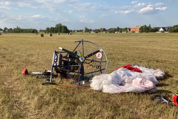 Экипаж паралета пострадал на чемпионате России в Бердске