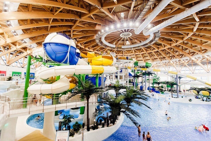 Крупнейший в РФ крытый аквапарк будет выставлен на торги в Новосибирске
