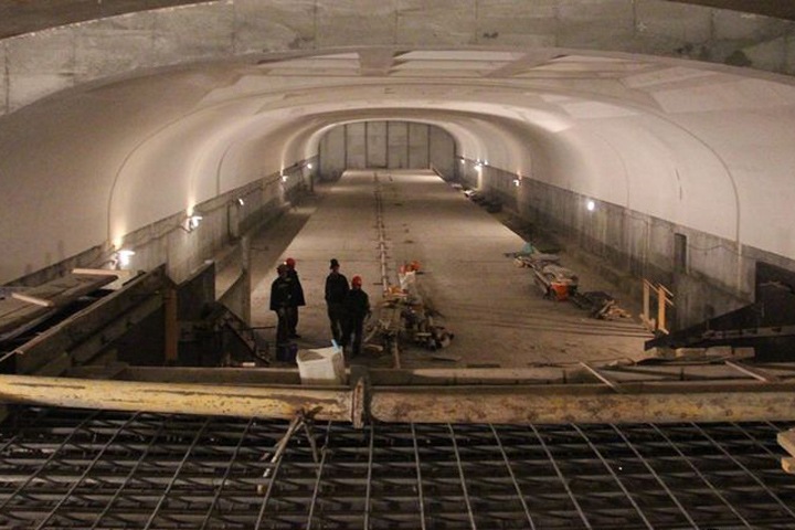Омский губернатор усомнился в реальности строительства в городе метро «в классическом виде»