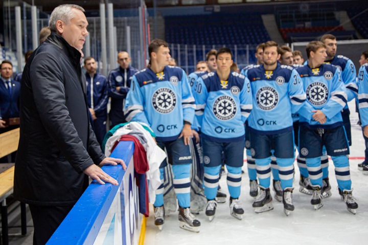 Вице-премьер РФ «поручил» новосибирскому губернатору ввести игроков ХК «Сибирь» в молодежную сборную
