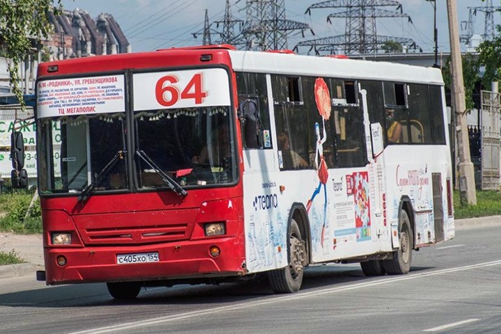 Приставы арестовали пассажирские автобусы за долги в Новосибирске