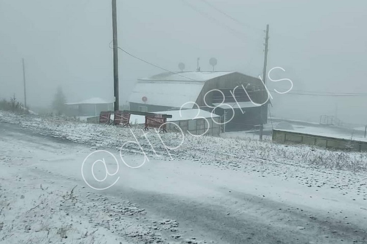Снег выпал в Приангарье и Бурятии