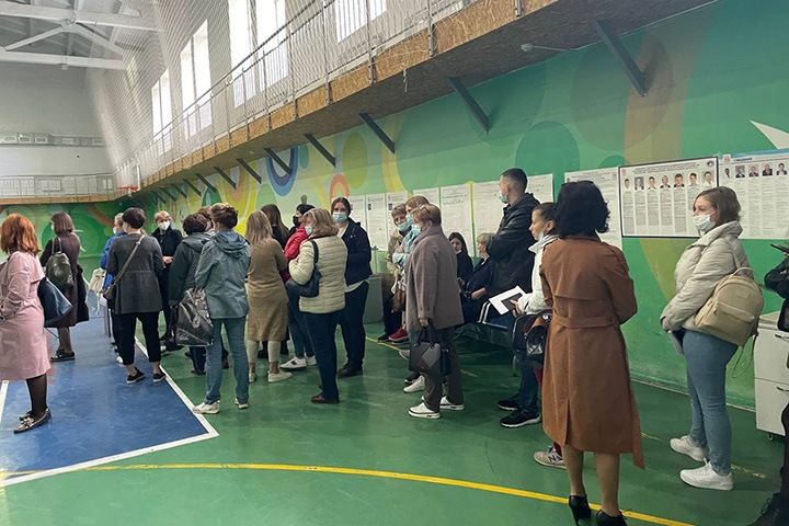Координатор томского «Голоса» о выборах: «Люди по два часа стояли строем в очереди»