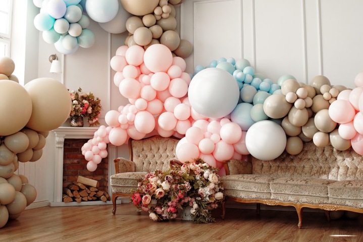 Фотозона из воздушных шаров для вашего праздника