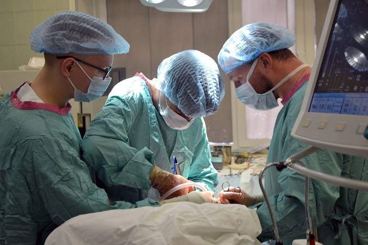 Хирурги удалили томичке 12-килограммовую опухоль