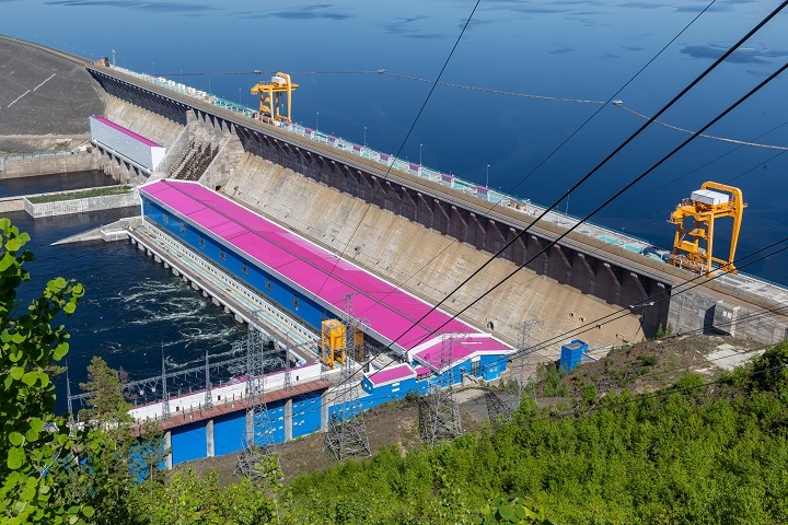 Богучанская ГЭС второй год подряд признана лидером по производительности труда
