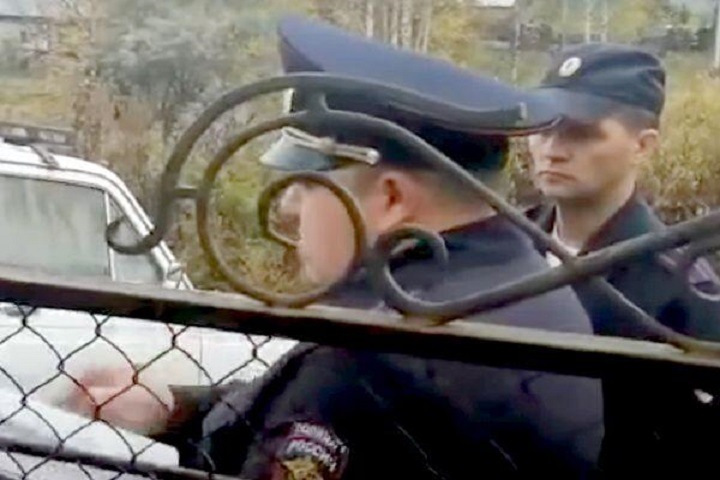 Выступающего против открытой добычи угля экоактивиста дважды за день задержали в Кузбассе