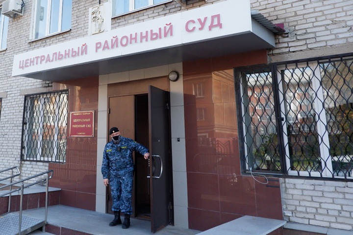 «Названо открытым, но закрыто». Как суд над кемеровскими блогерами скрыли от СМИ из-за чекиста и ветерана МВД
