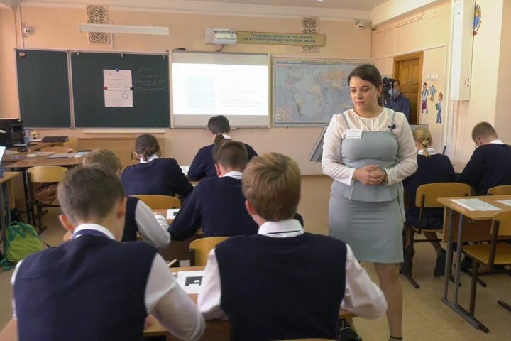Новосибирские власти отказались продлить школьные каникулы после 7 ноября