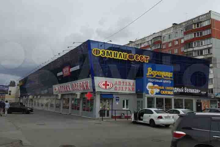 Торговый центр продается в Новосибирске за 340 млн рублей