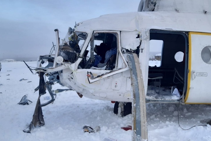 Вертолет совершил аварийную посадку в Красноярском крае