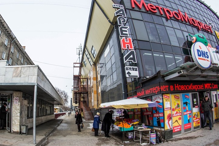 Объемные рекламные конструкции запретили на зданиях в Новосибирске
