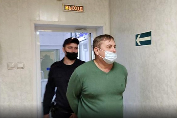 Подозреваемый в мошенничестве депутат новосибирского заксобрания арестован