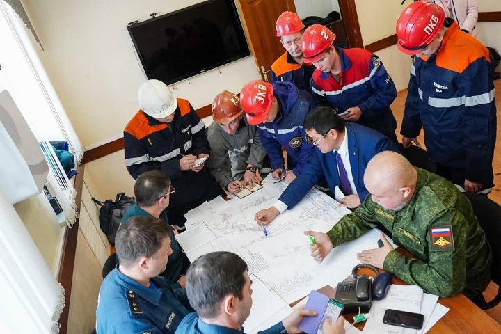 Поиски горняков остановили на шахте в Кузбассе, где прогремел взрыв