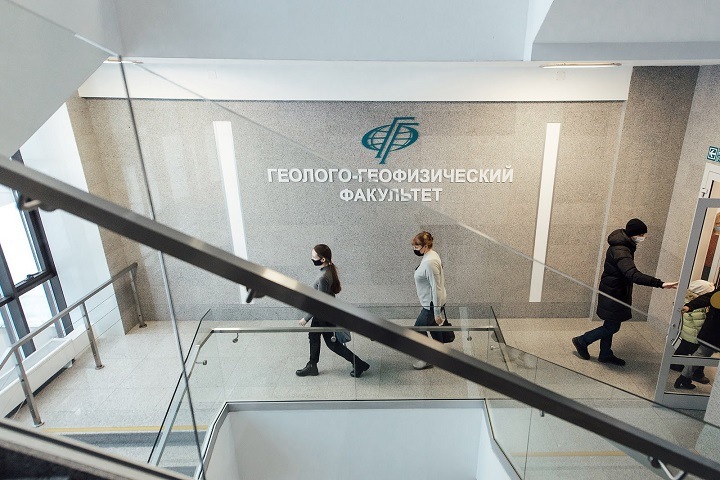 Новосибирский госуниверситет собирает данные о вакцинации студентов