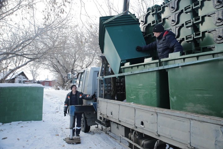 Муниципальное предприятие готово стать новосибирским регоператором мусора вместо группы «ВИС»