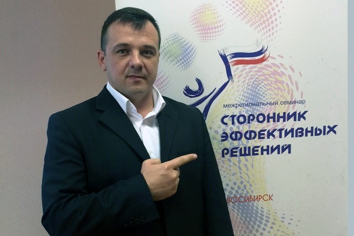 Горсовет Новосибирска попросил вице-спикера быть вежливым после того, как тот послал жителей
