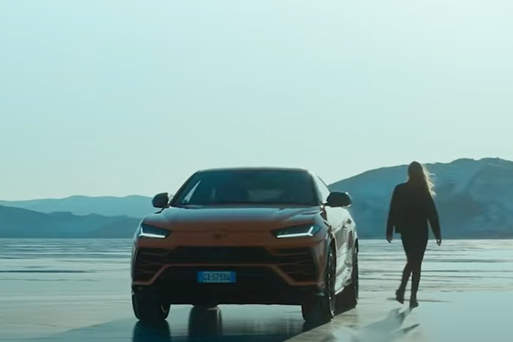 Lamborghini сняла на Байкале рекламу спорткара за 25 млн