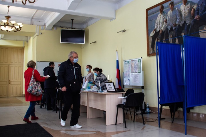 Глава КПРФ в горсовете Новосибирска выступил против ликвидации членов избиркомов с правом совещательного голоса