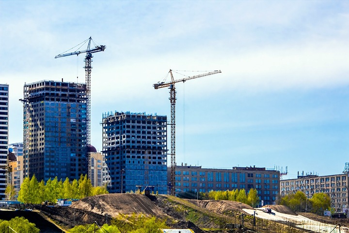 «Рынок может встать на пару месяцев». Эксперт об ипотеке и недвижимости в Новосибирске